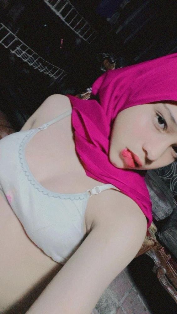 Terbaru Hijab Yang Sedang Viral M3ngulum Batang Penuh Semangat Sekuat Tenaga New